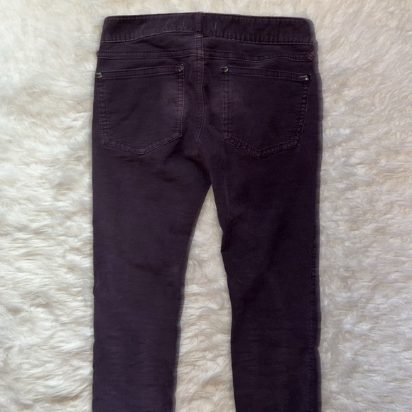🕊️Free People Skinny Corduroy Pants, Size 27 - Picture 6 of 16